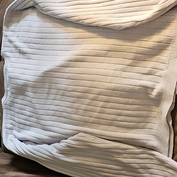 Cardigan sweater - Picture 3 of 3